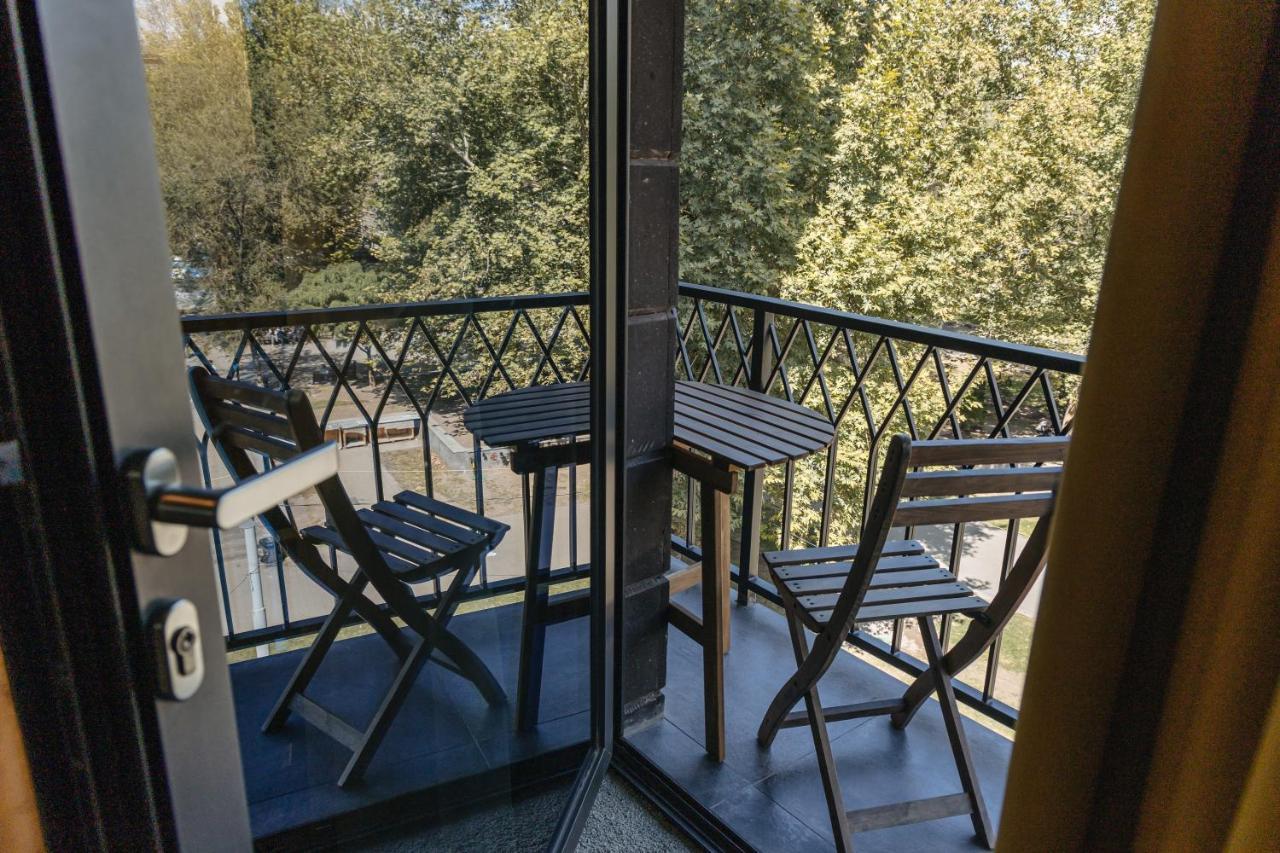 Aratta Boutique Hotel Jerevan Buitenkant foto